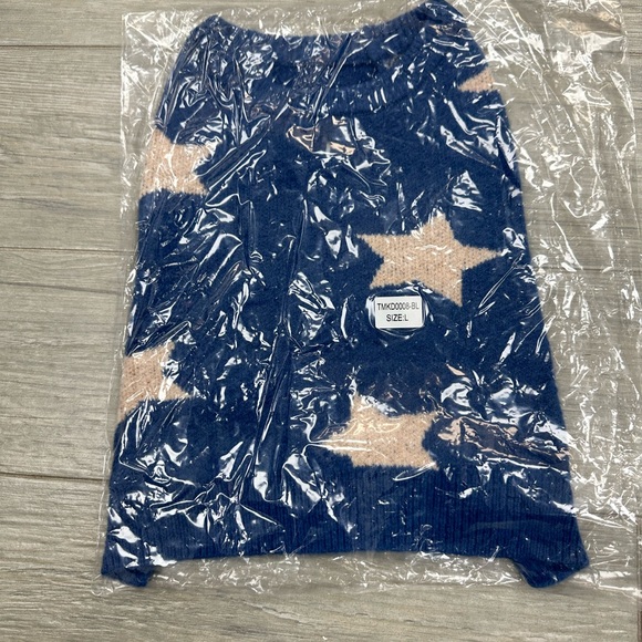 Dog sweater - Picture 1 of 3